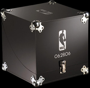 blackbox_closed_060626.jpg